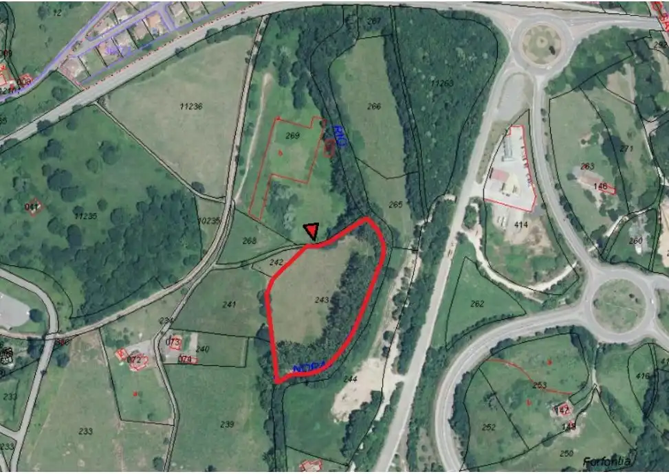 Terreno residencial en venta en 178. Parcela 243, imagen 2