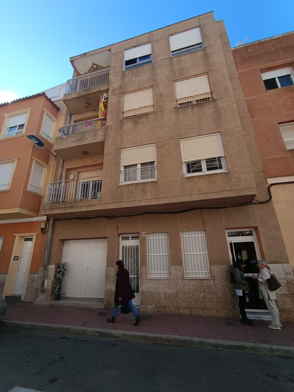 Vista exterior de Apartament en venda en Santa Pola amb Balcó