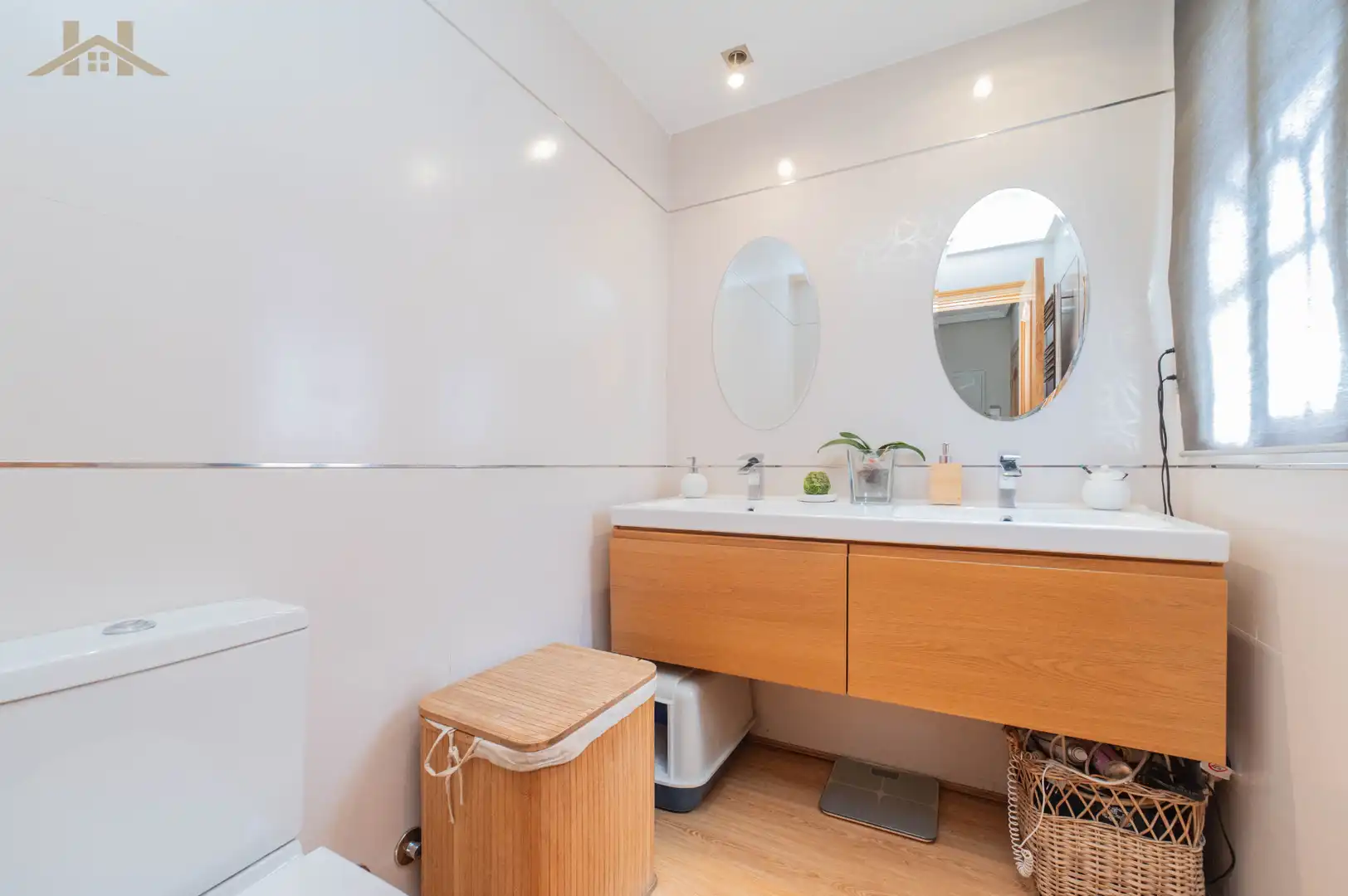Bathroom of Detached homes for sale in Arroyomolinos (Madrid)  with Air Conditioner, Heating and Private garden