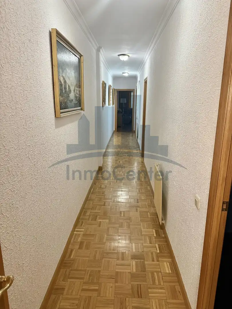 Wohnung zur Miete in Badajoz mit Heizung, Parkett und Terrasse