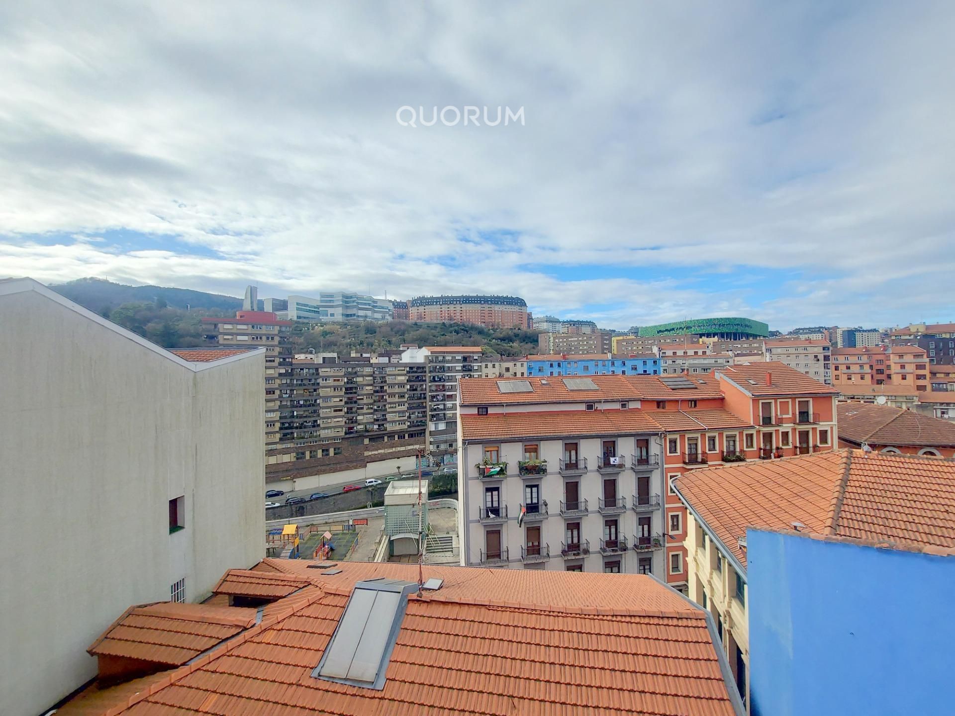 Bedroom of Flat for sale in Bilbao   with Heating, Furnished and Balcony