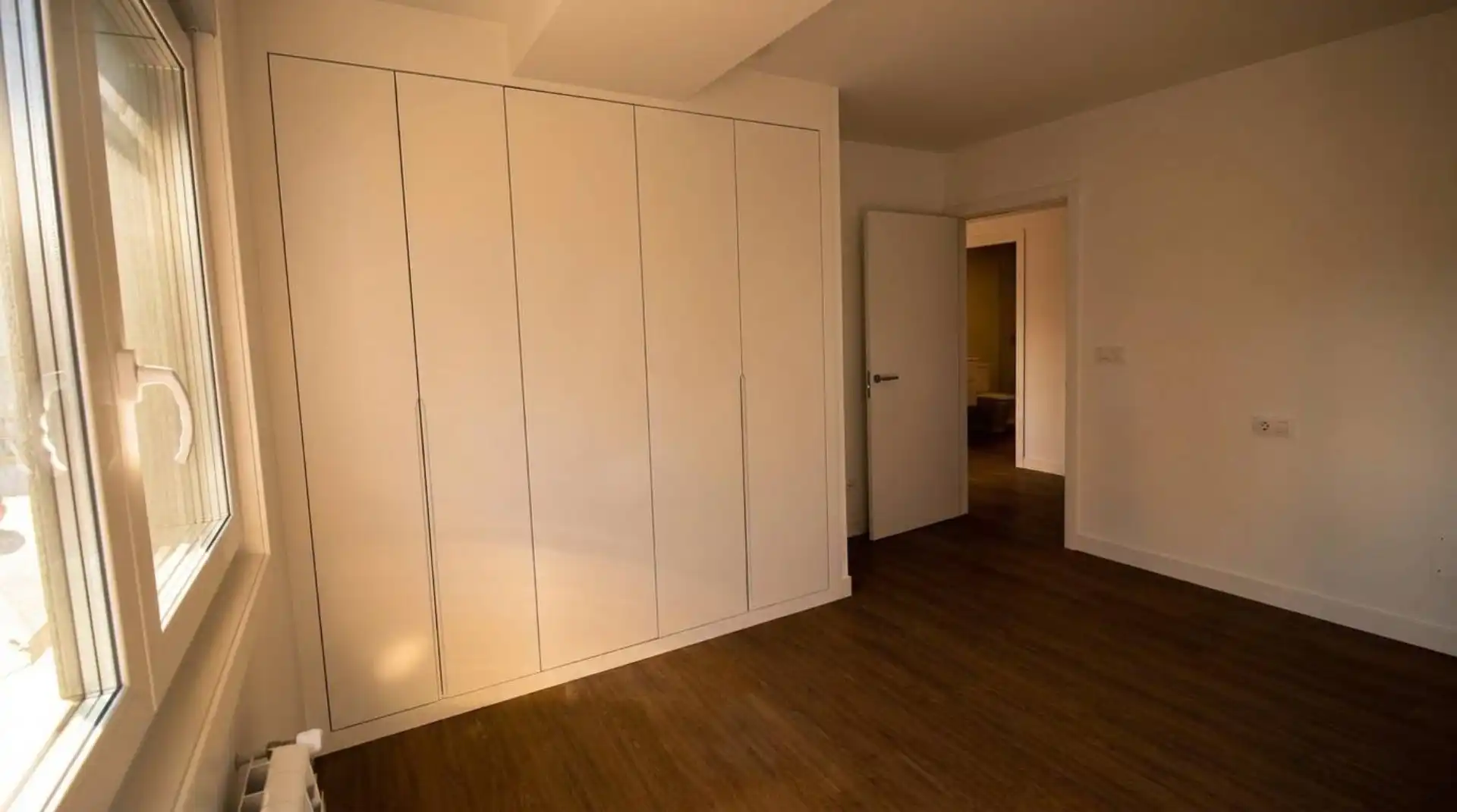 Habitación de Piso en venta en Oleiros con Calefacción, Parquet y Terraza
