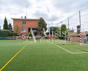 Single-family semi-detached to rent in Corbera de Llobregat