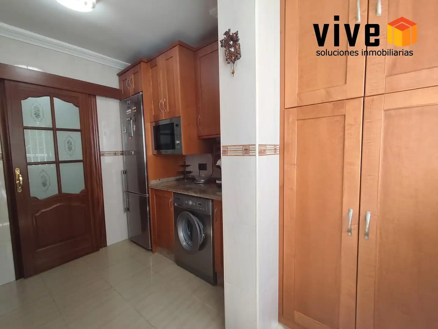 Kitchen of Flat for sale in Sevilla  with Air Conditioner