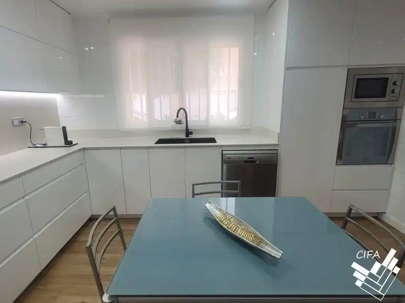 Cocina de Casa o chalet en venta en Vinaròs con Aire acondicionado, Calefacción y Parquet