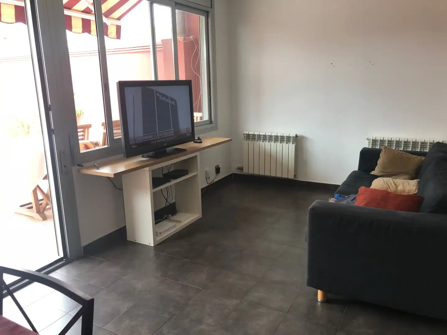 Wohnzimmer von Maisonette zum Verkauf in Mataró mit Heizung, Terrasse und Ofen