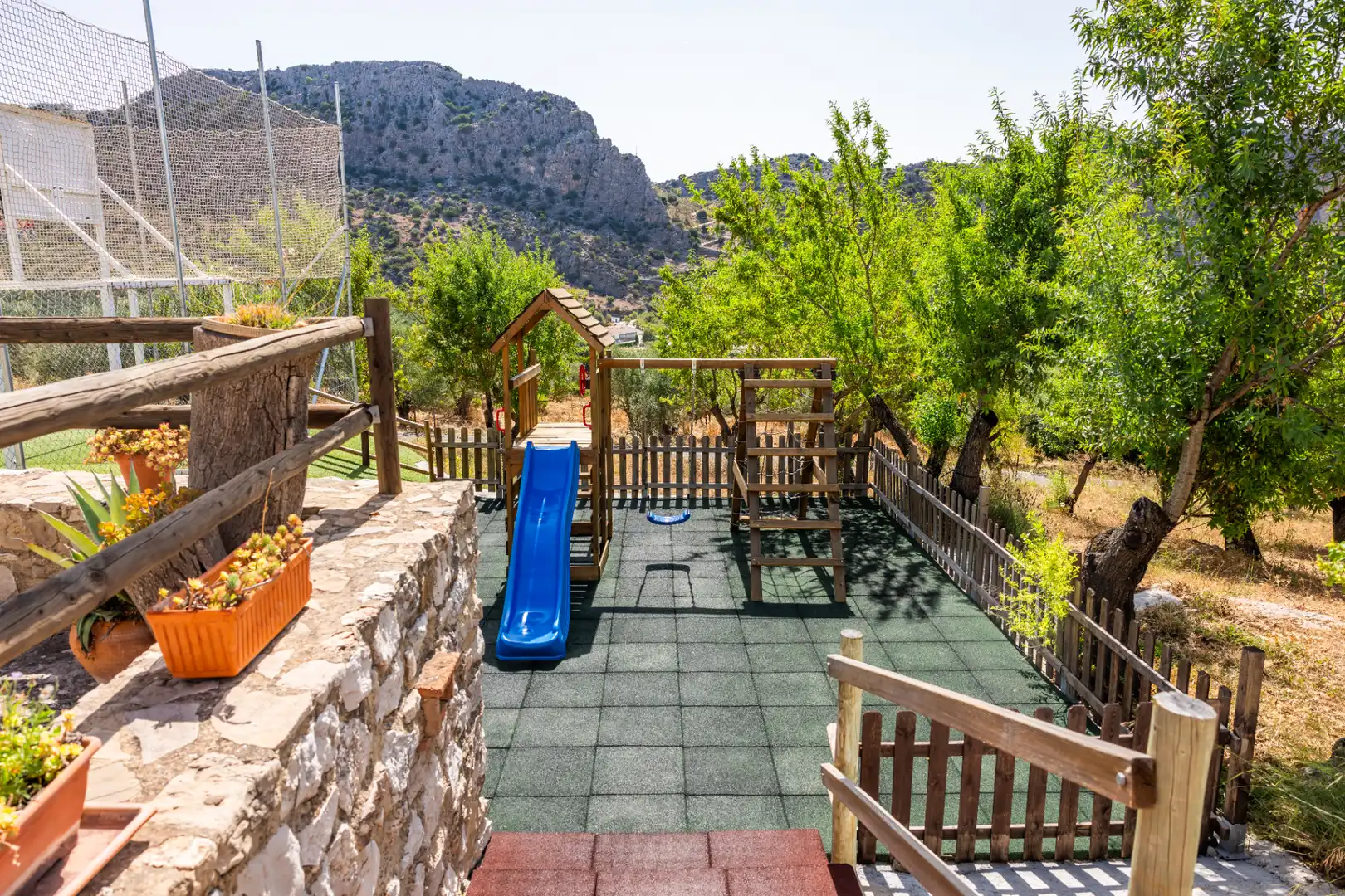 Terraza de Finca rústica en venta en Montejaque con Aire acondicionado, Jardín privado y Terraza
