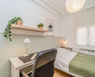 Bedroom of Flat to share in Valladolid Capital  with Terrace