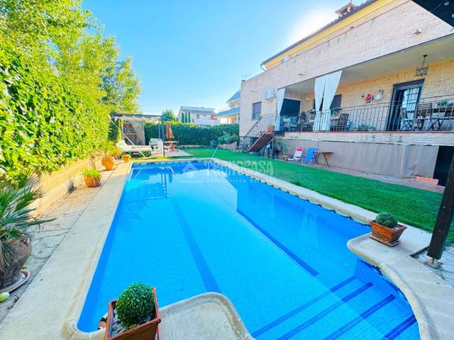 Casa-chalet en Venta en Pepino