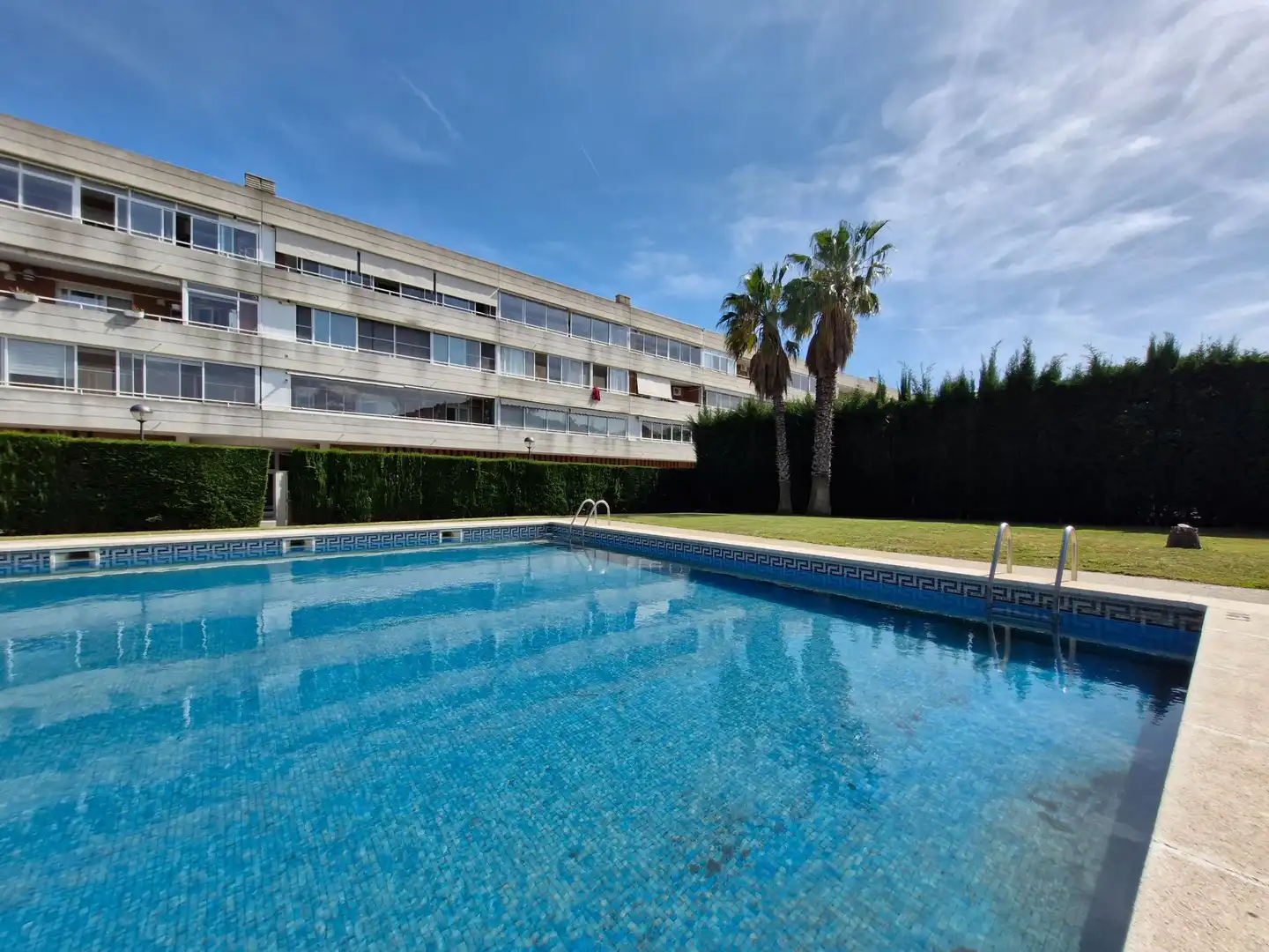 Swimming pool of Flat for sale in La Selva del Camp  with Air Conditioner, Heating and Terrace