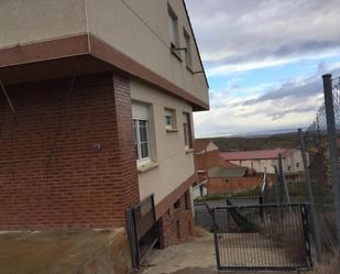 Exterior view of Single-family semi-detached for sale in Bergasa