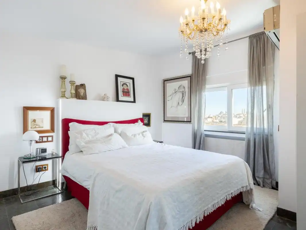 Schlafzimmer von Dachboden zum Verkauf in Valencia mit Klimaanlage, Heizung und Terrasse