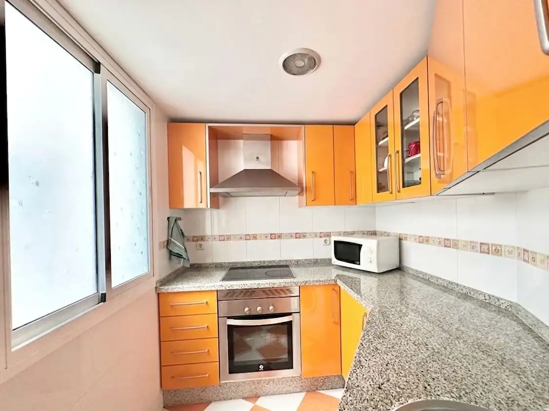 Cocina de Piso en venta en Málaga con Aire acondicionado
