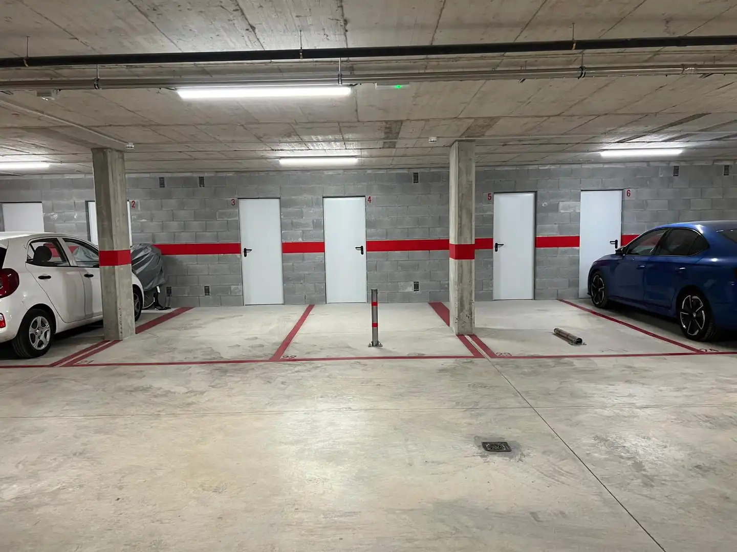 Garatge en venda a Carrer de Rossend Nobas, El Clot