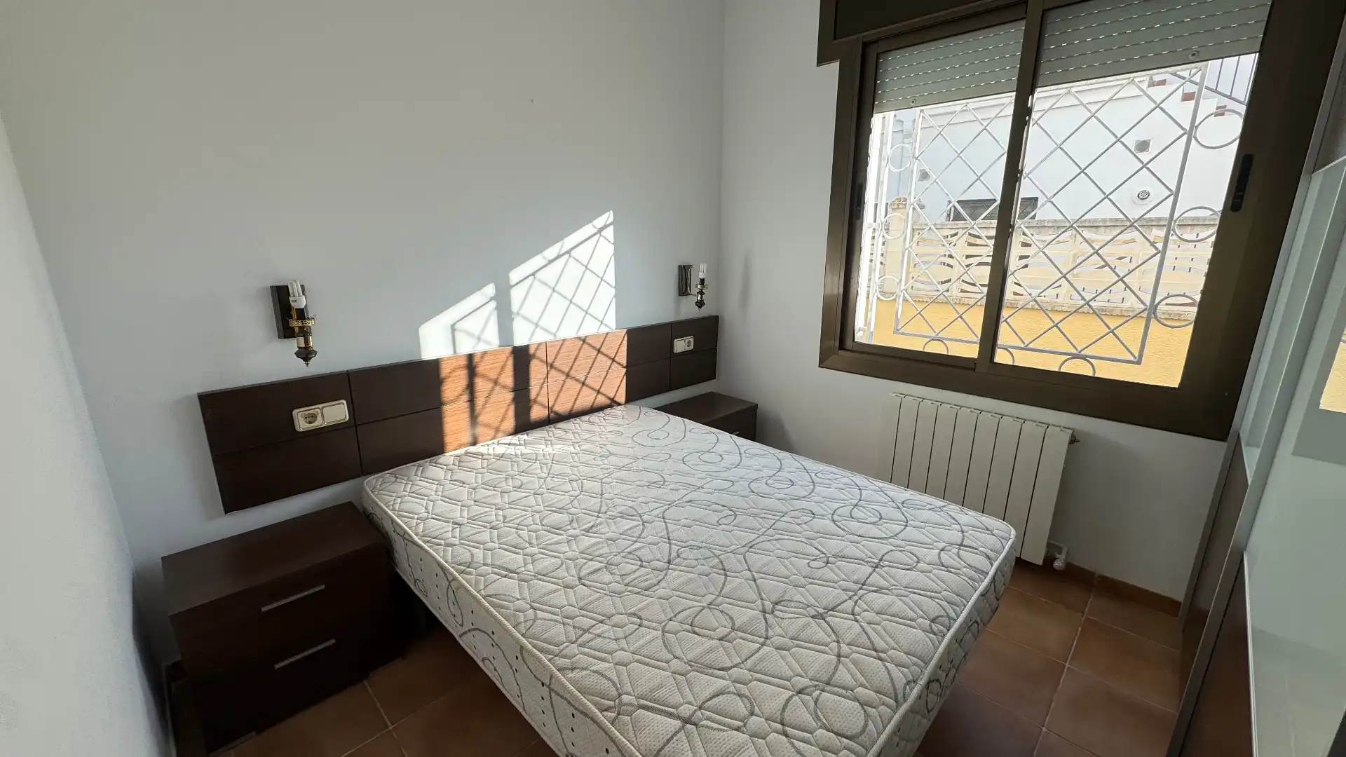 Habitación de Casa o chalet en venta en Torredembarra con Aire acondicionado, Calefacción y Jardín privado