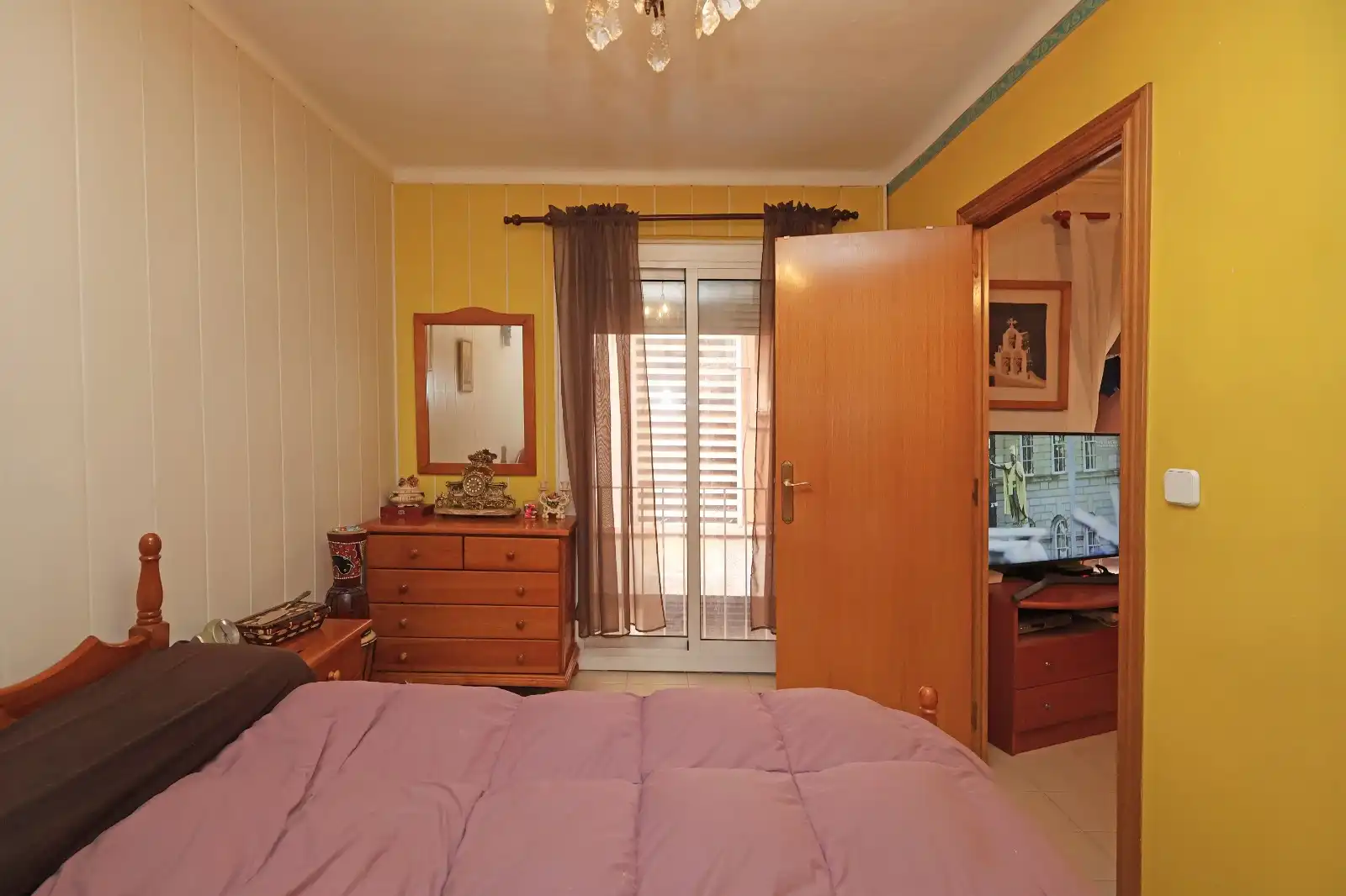 Habitación de Piso en venta en L'Hospitalet de Llobregat con Balcón