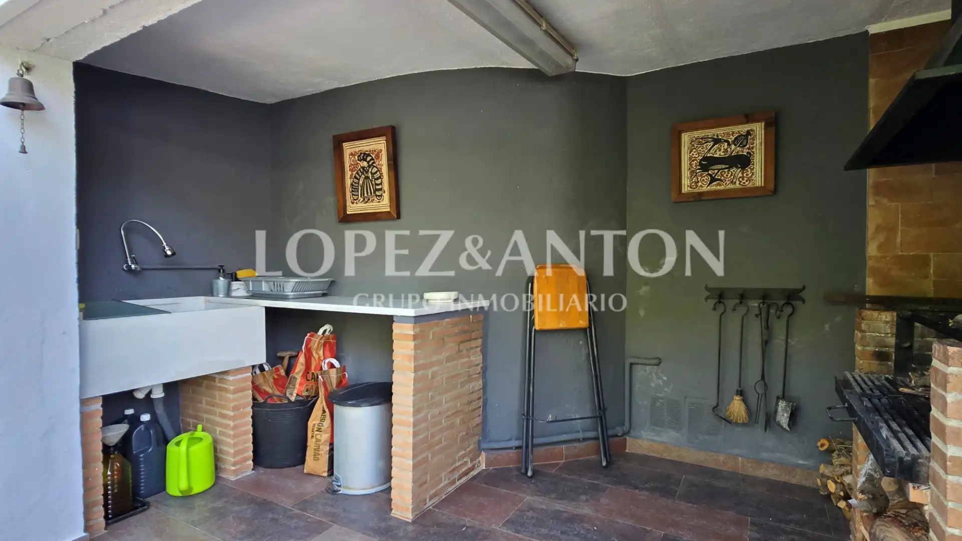 Kitchen of Houses for sale in L'Eliana  with Air Conditioner, Heating and Private garden