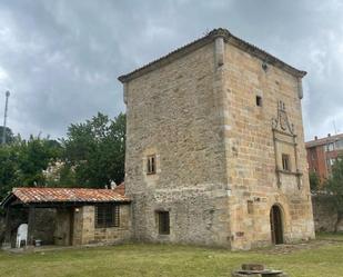 Außenansicht von Haus oder Chalet miete in Espinosa de los Monteros