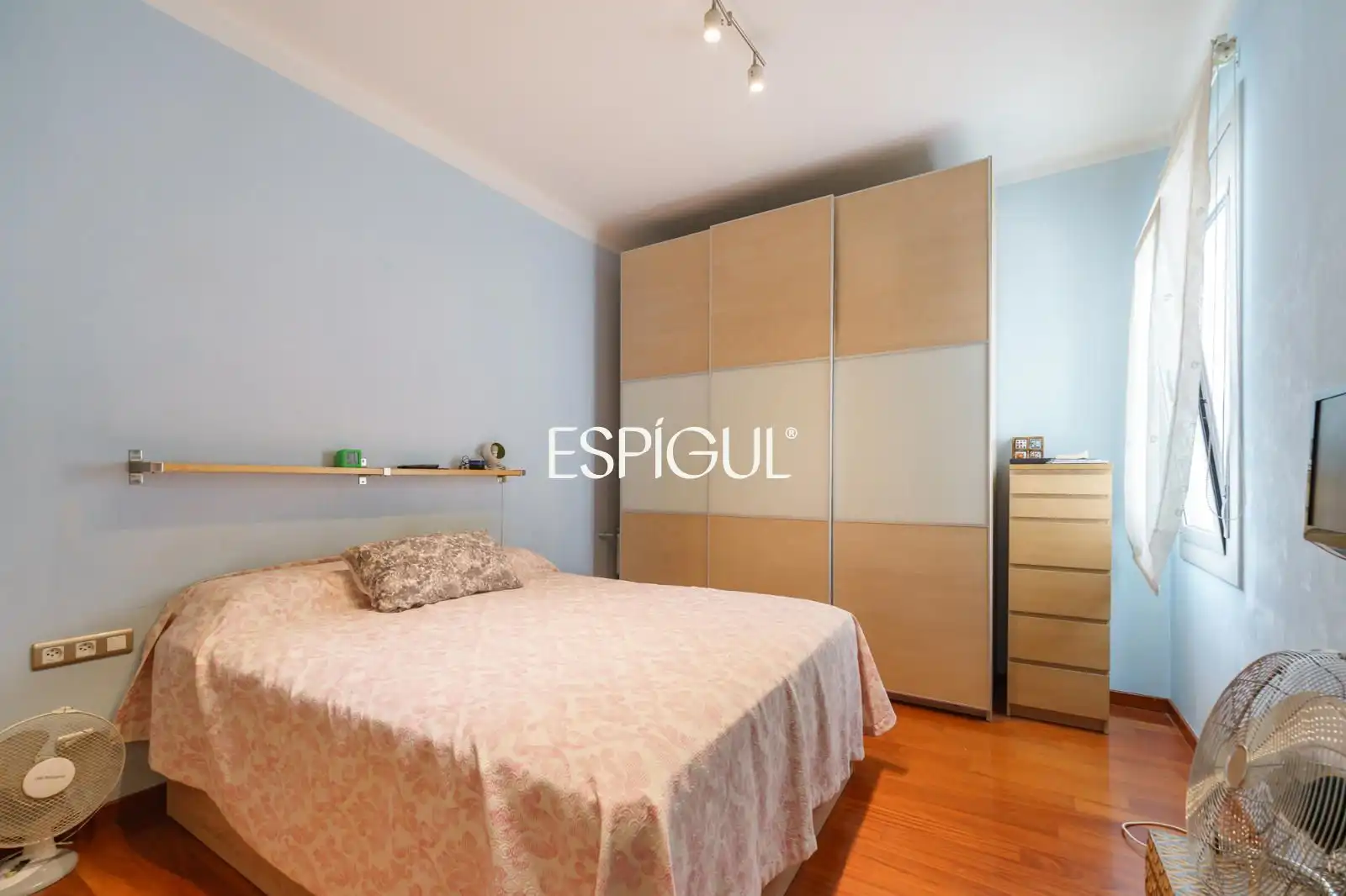 Habitación de Piso en venta en Barcelona con Aire acondicionado, Calefacción y Parquet