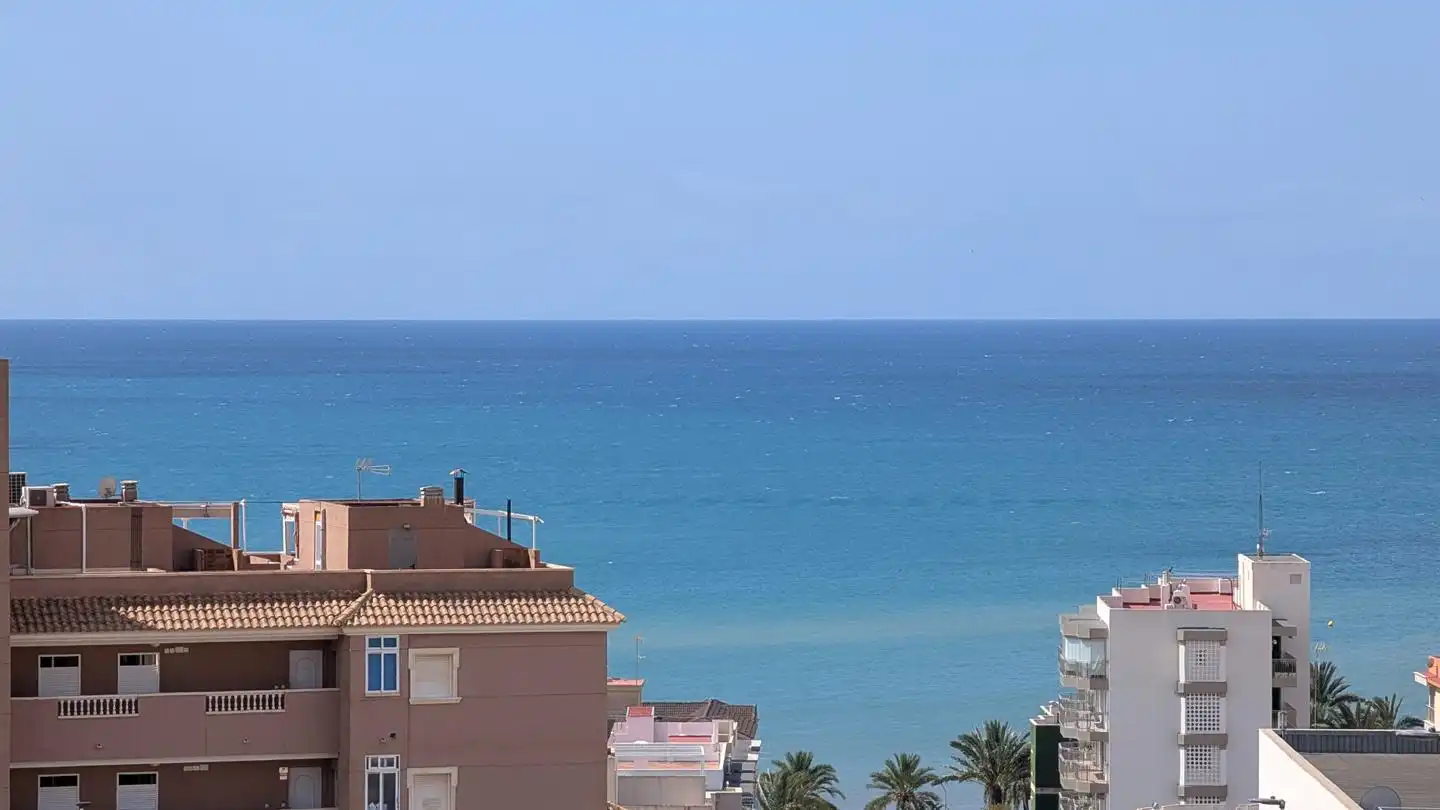 Vista exterior de Casa adosada en venta en Santa Pola con Aire acondicionado, Terraza y Piscina