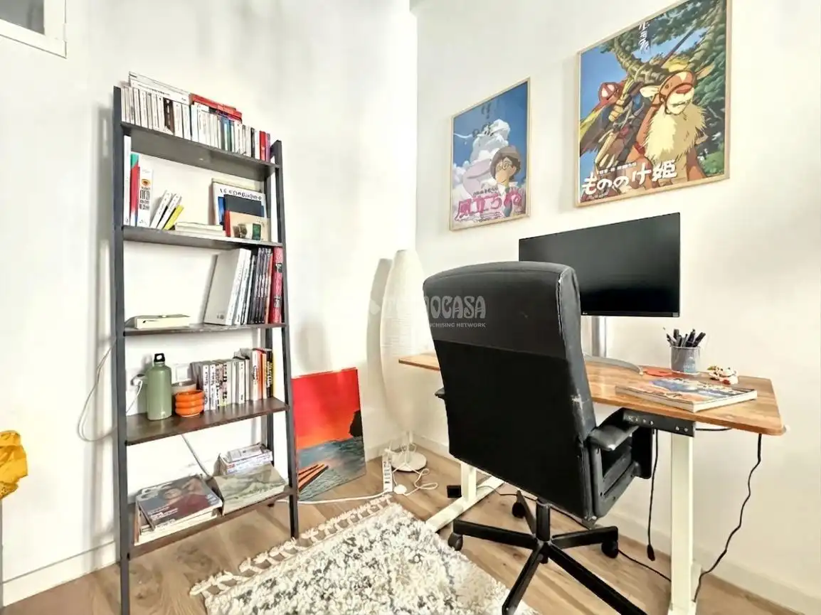Piso en venta en Barcelona con Balcón
