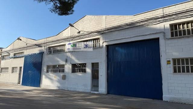 Nave industrial en Venta en B-6 en La Puebla de Alfindén