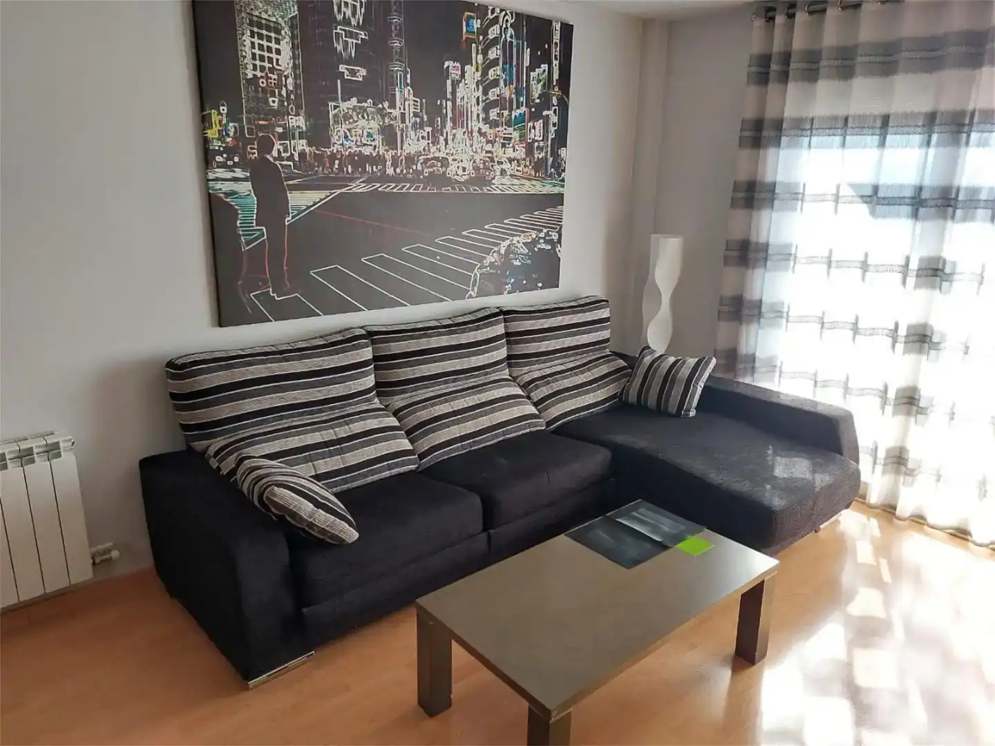 Sala de estar de Piso en venta en Torregrossa con Aire acondicionado, Parquet y Trastero
