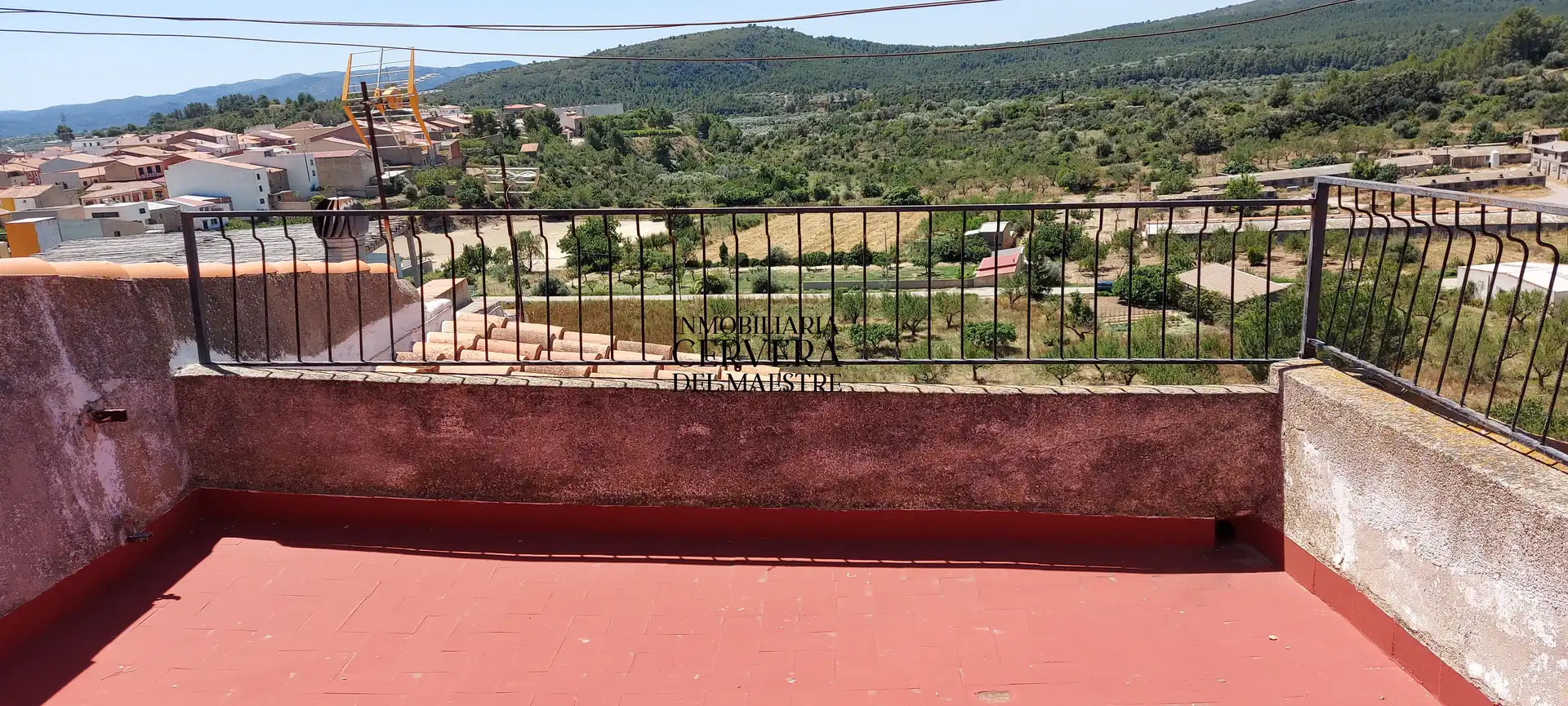 Vista exterior de Casa adosada en venta en Xert con Terraza