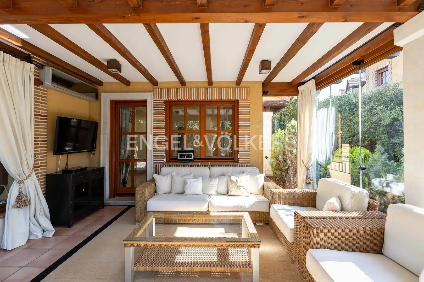Houses for rent in Encinar de los Reyes