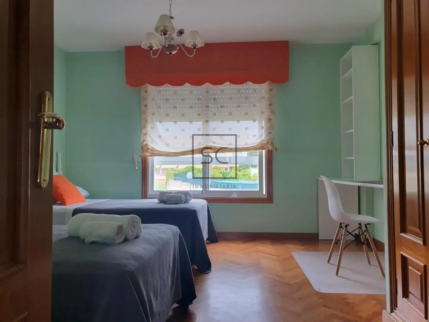 Chalet con piscina en venta en FONDAL, imagen 17