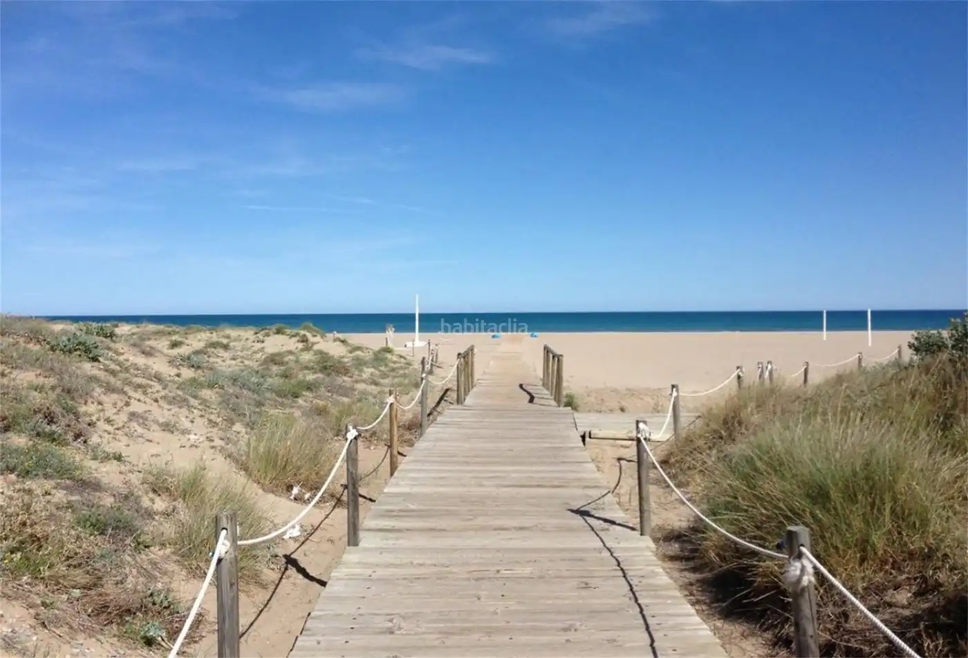 Flat with lift to rent in Carrer del Túria 18, imagen 2