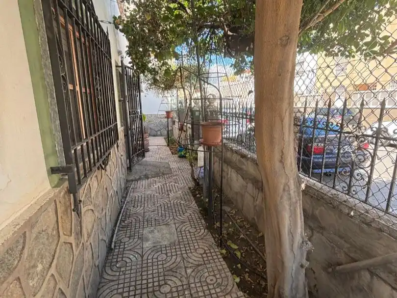 Vista exterior de Casa o xalet en venda en Almería