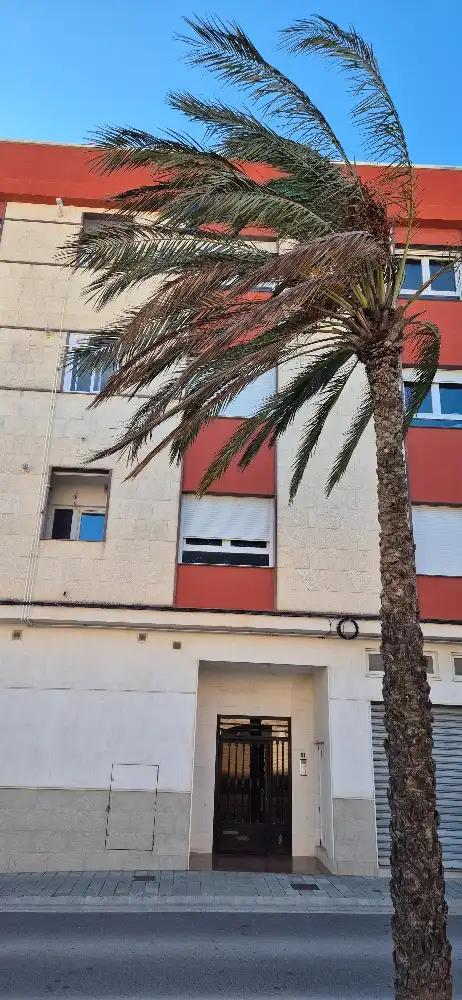 Exterior view of Garage for sale in Caudete