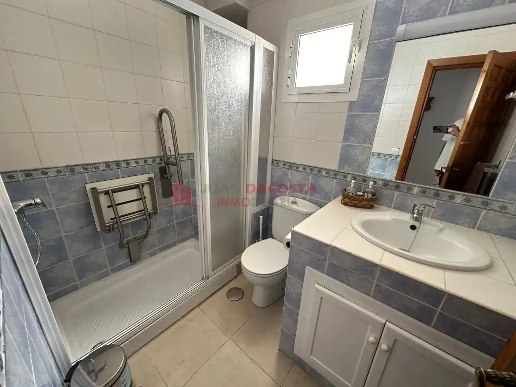 Bany de Casa o xalet de lloguer en La Antilla