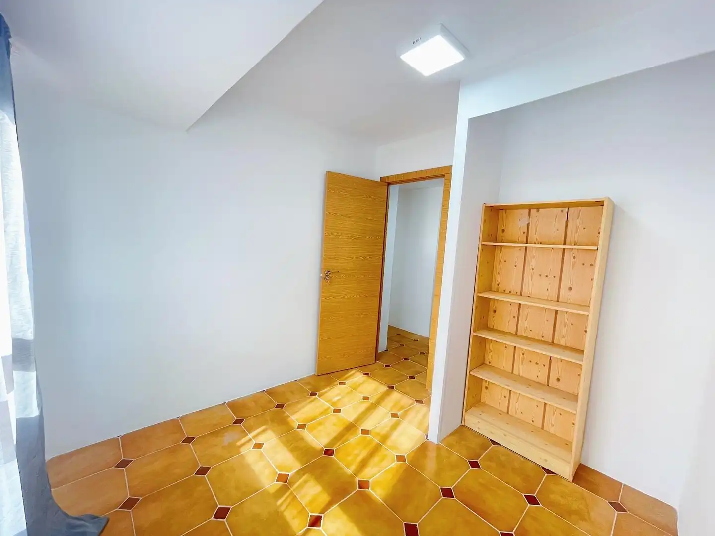 Zimmer in Calle Sauce, Barrio de Benicalap