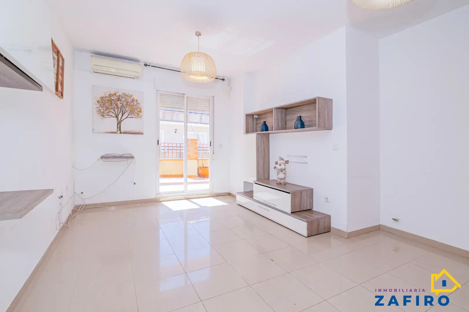 Penthouse with terrace for sale in Casco Histórico
