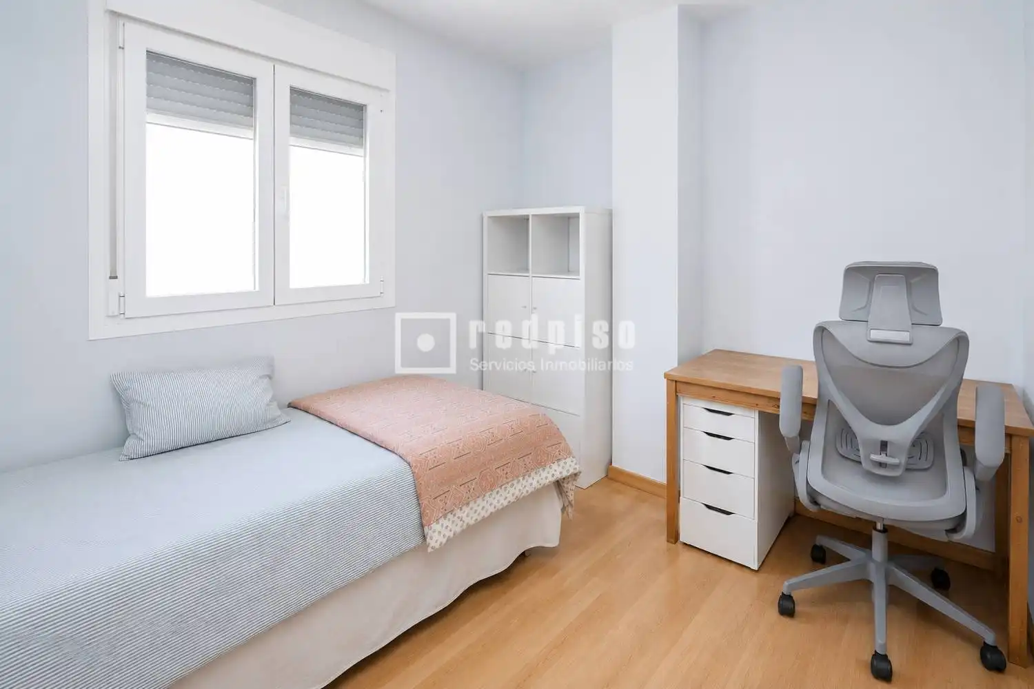 Habitación de Piso en venta en Arroyomolinos (Madrid) con Aire acondicionado, Calefacción y Jardín privado