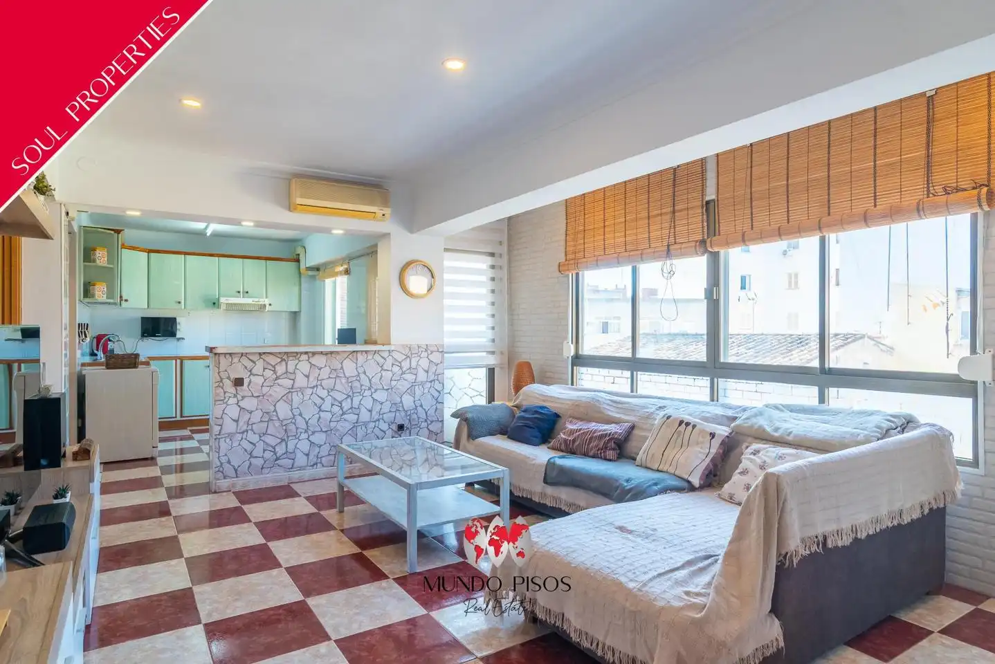 Living room of Flat for sale in  Palma de Mallorca  with Air Conditioner, Heating and Balcony