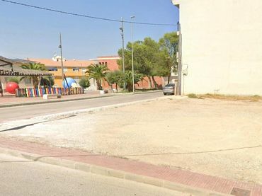 Terreni e lotti in vendita a Calle de Juan de la Cierva
