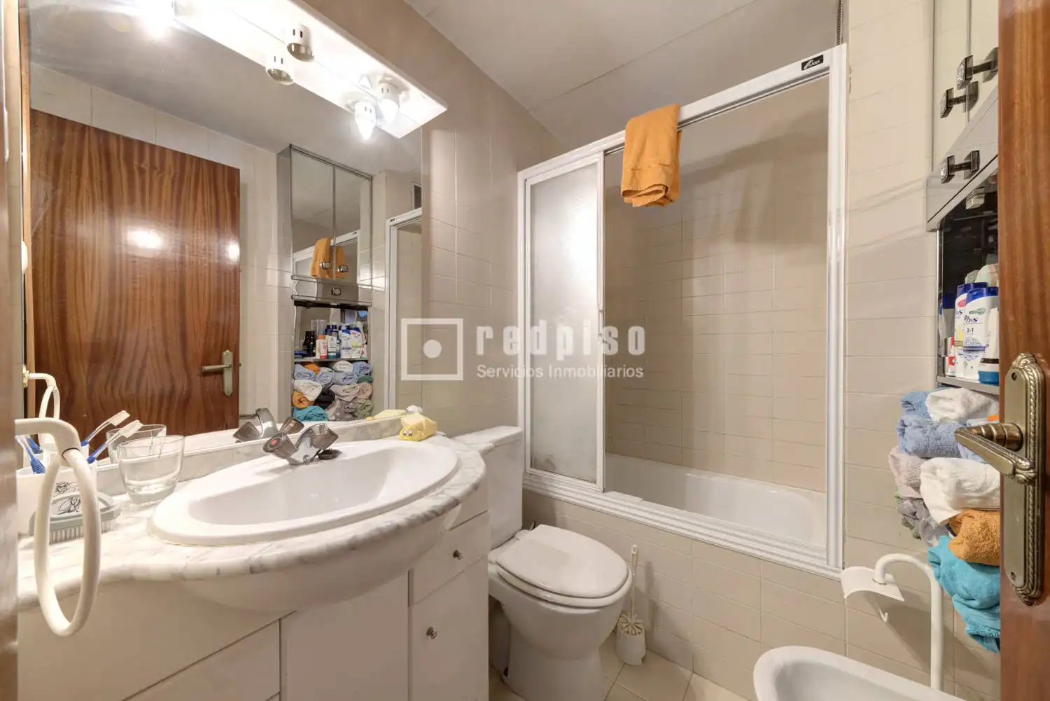 Bathroom of Houses for sale in Pozuelo de Alarcón  with Heating, Private garden and Terrace