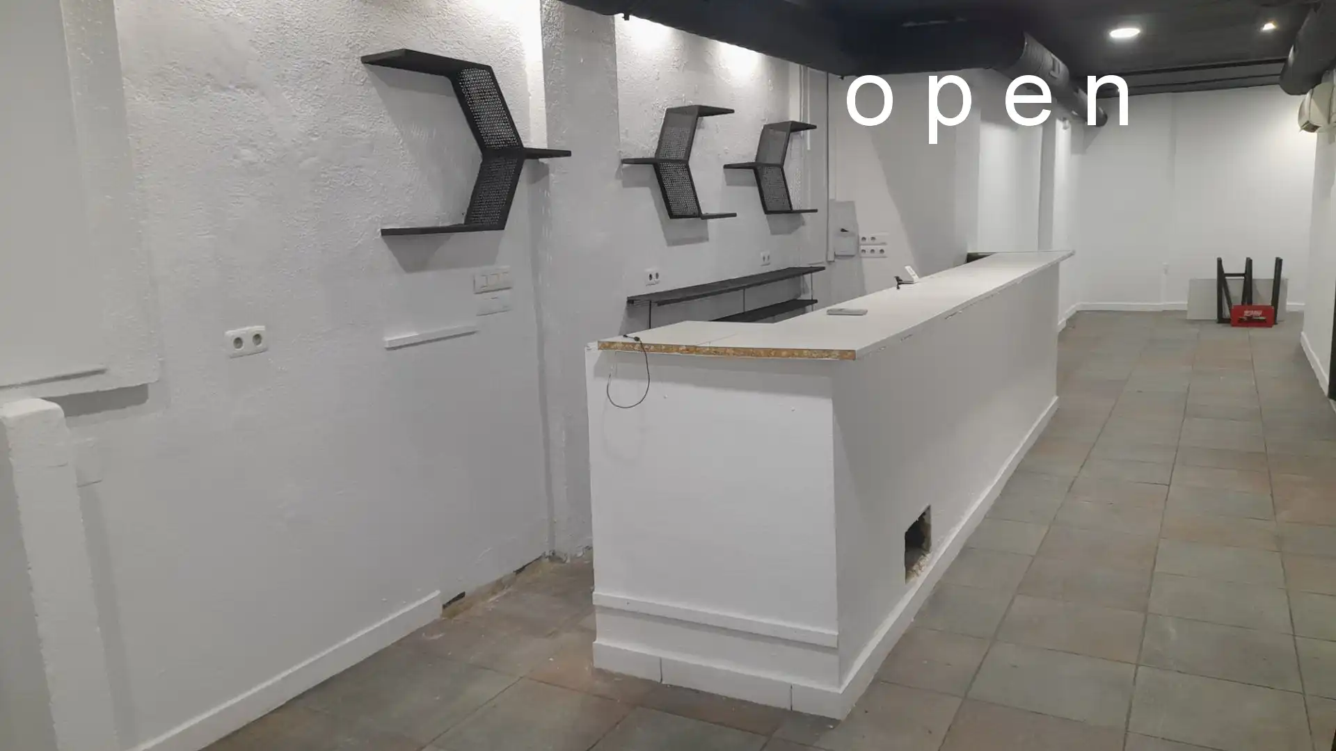 Local comercial en venta en Poniente-Sur, imagen 4