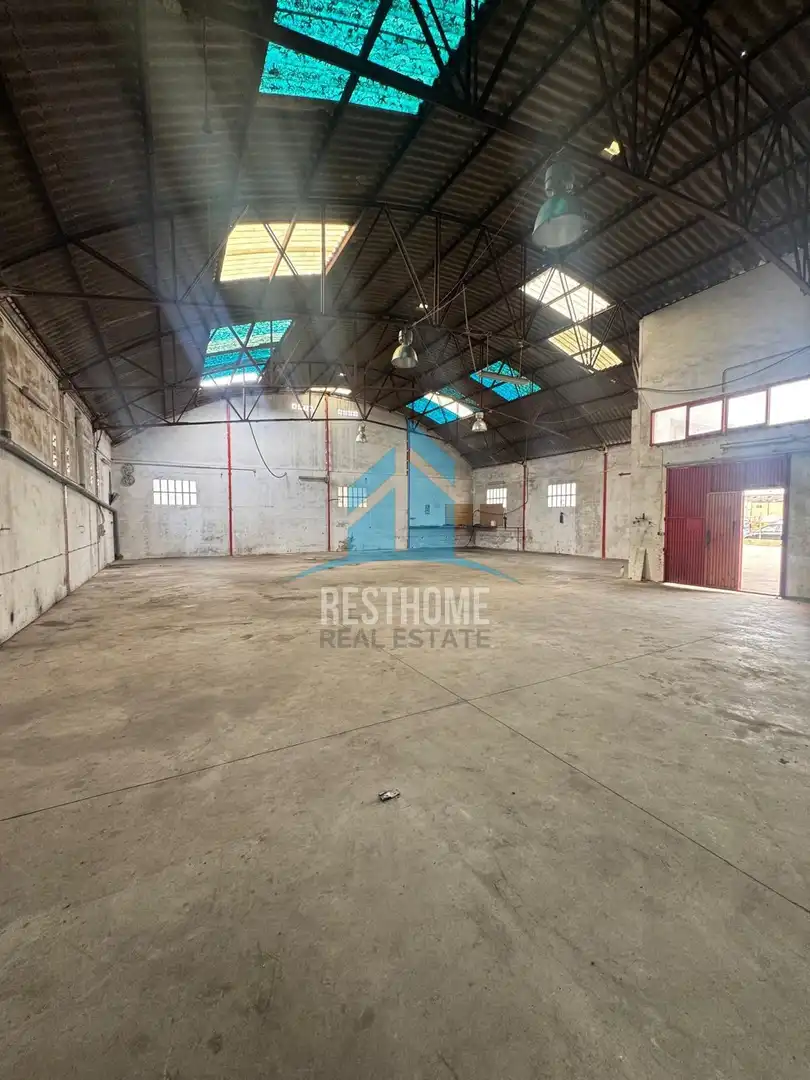 Vista exterior de Nave industrial en venta en Cullera