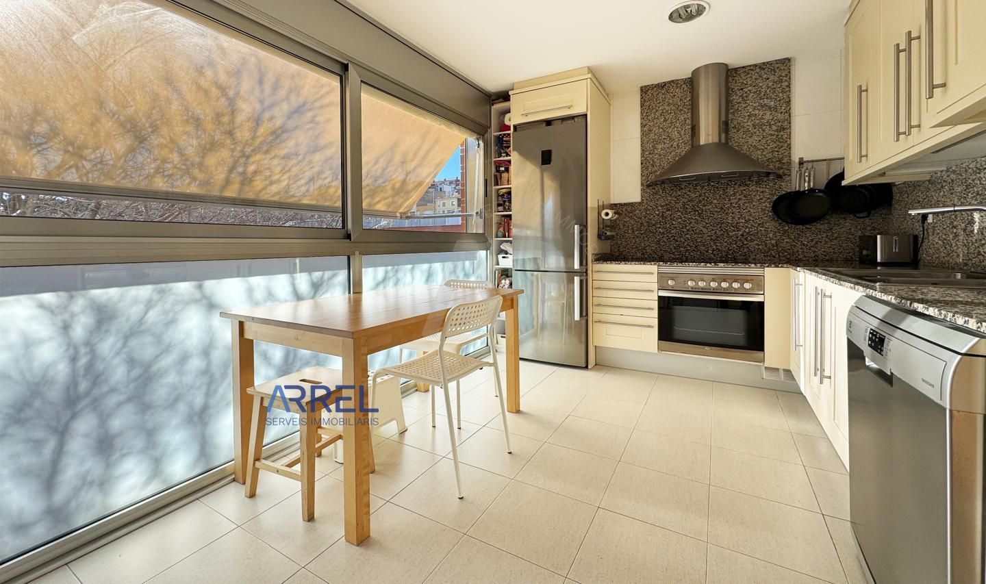 Kitchen of Flat to rent in Alella  with Air Conditioner