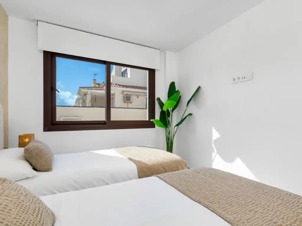 Dormitori de Casa o xalet en venda en Pilar de la Horadada amb Piscina