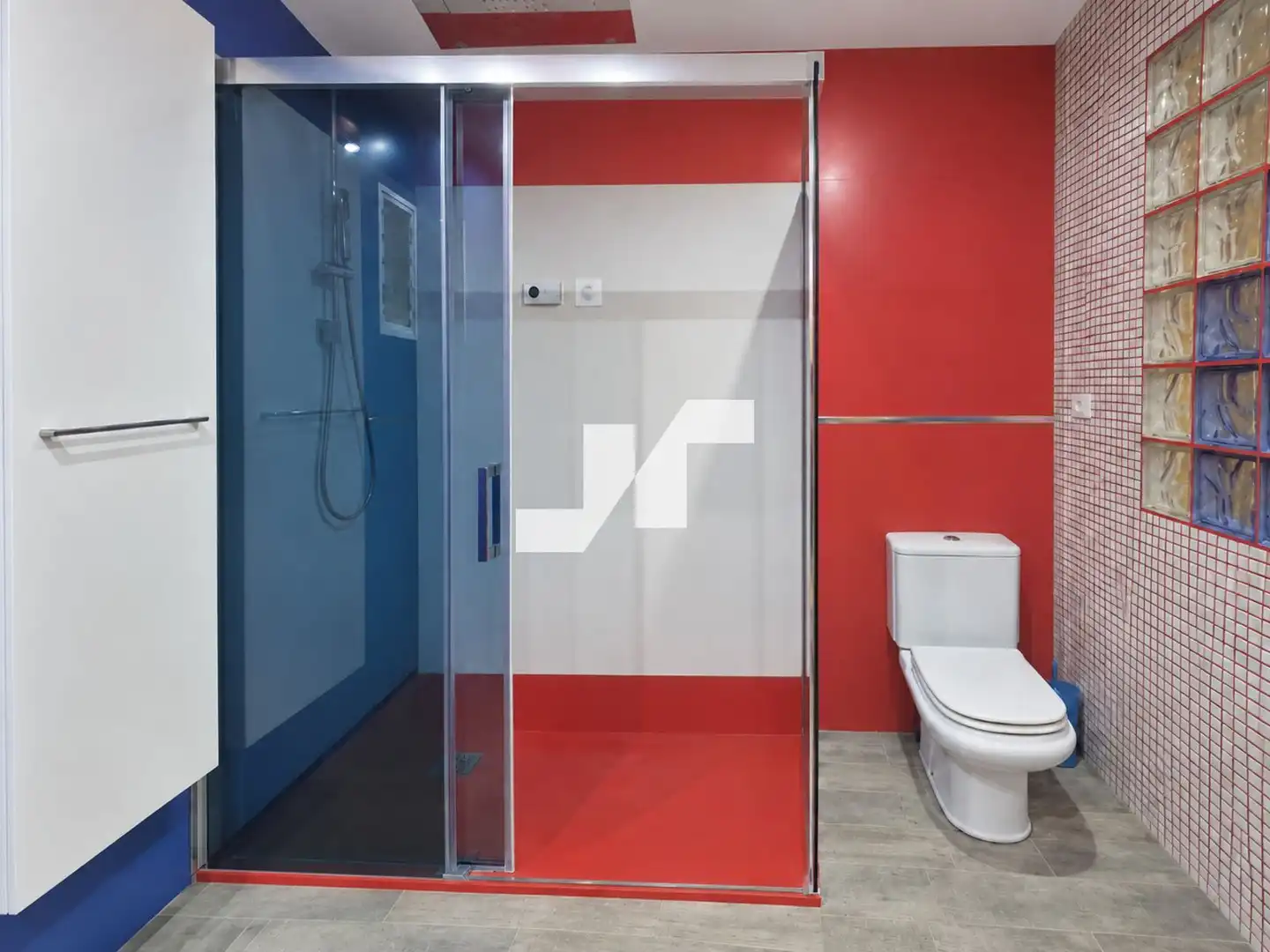 Bathroom of Houses for rent in Vila-real  with Air Conditioner, Terrace and Storage room