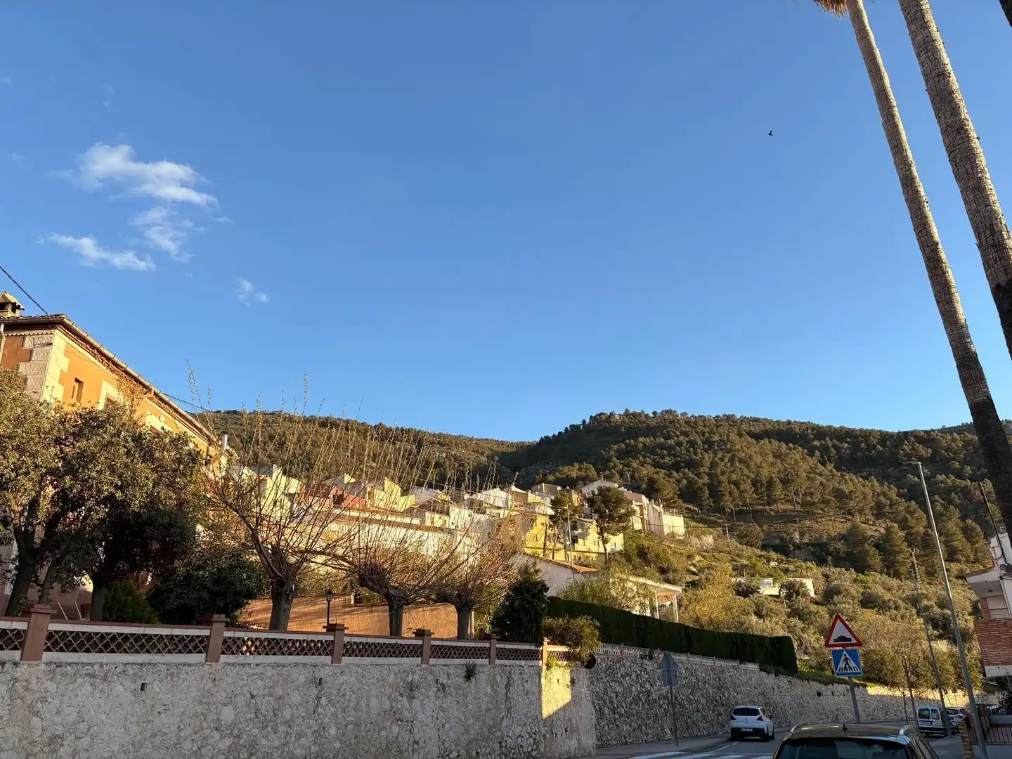 Vista exterior de Casa o xalet en venda en Agres amb Terrassa i Balcó