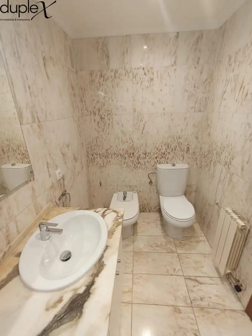Bathroom of Flat for rent in Mataró  with Heating and Balcony