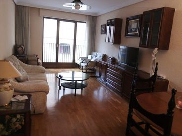 Appartement avec ascenseur à louer à Calle Rodríguez Fabres 19