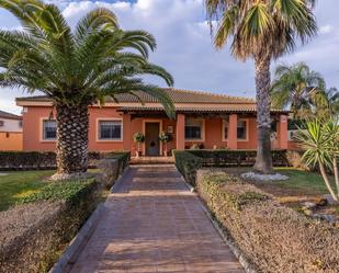Exterior view of House or chalet for sale in Coria del Río  with Air Conditioner, Heating and Private garden