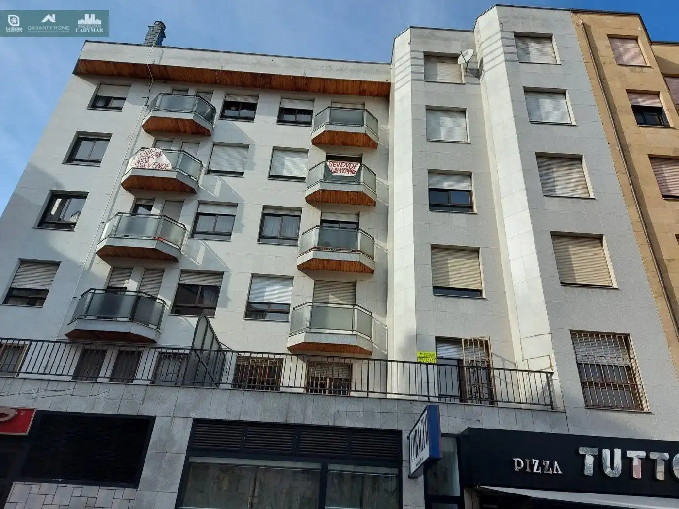 Vista exterior de Oficina de alquiler en Ponferrada con Calefacción y Terraza